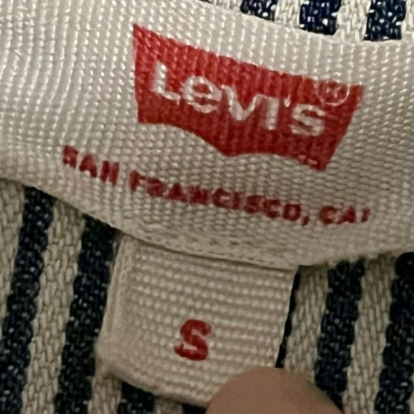 Levi’s Long Sleeve Chambray Shirt Dress – Size Small - Picture 2 of 4